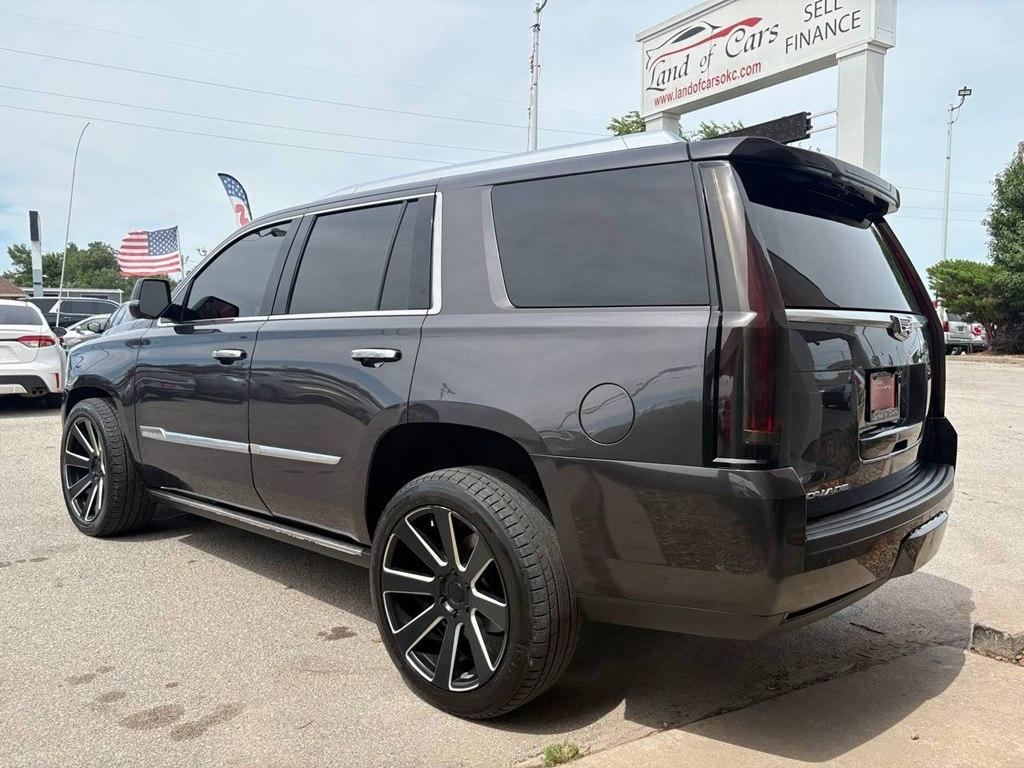 Cadillac Escalade 4WD 4dr Platinum 2018