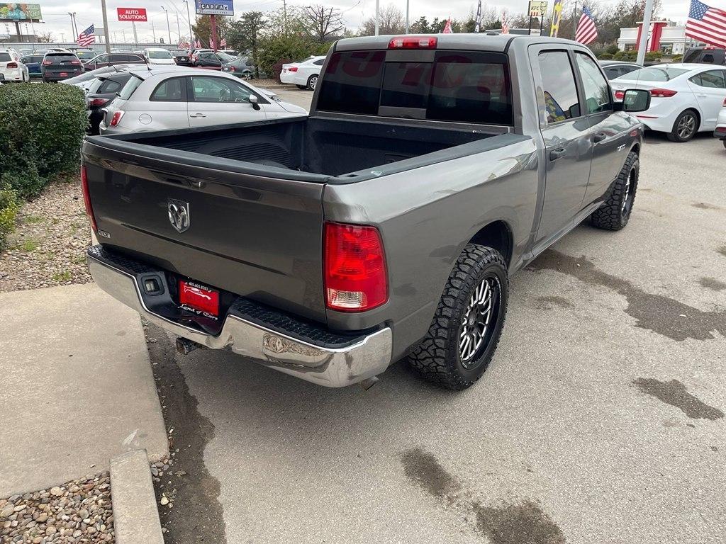 Dodge Ram 1500 2WD Crew Cab 140.5" SLT 2009