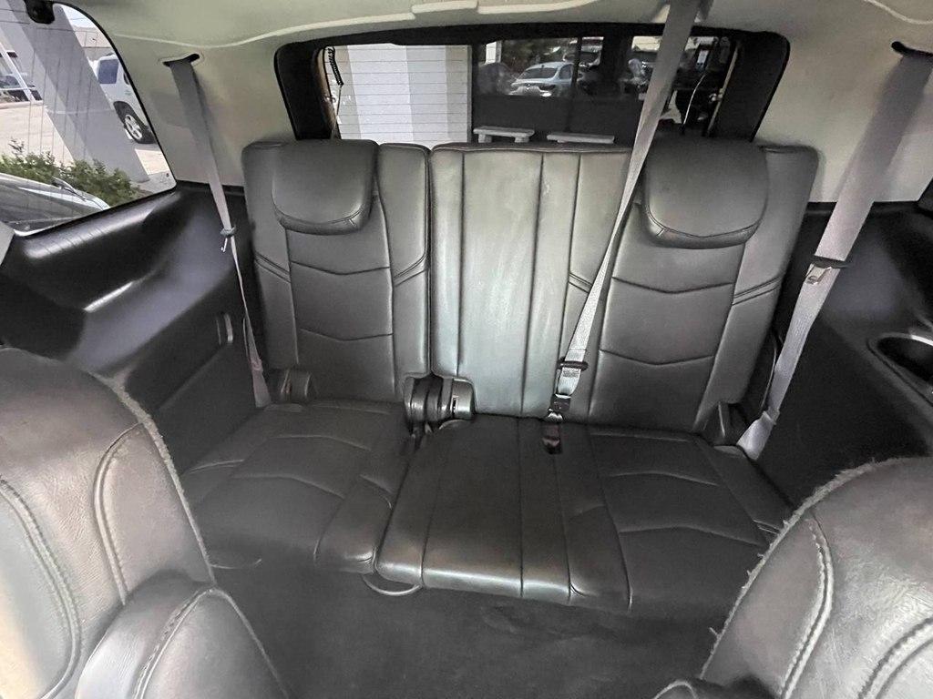 Cadillac Escalade 2WD 4dr Standard 2016