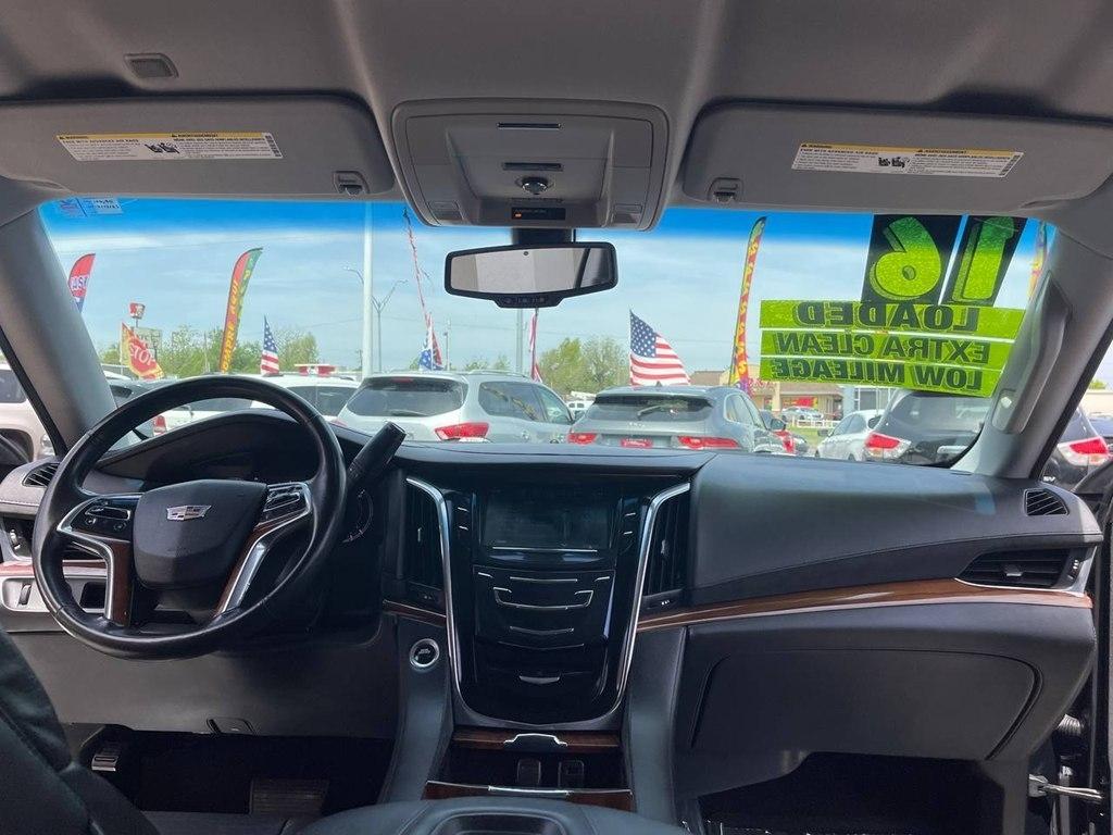 Cadillac Escalade 2WD 4dr Standard 2016