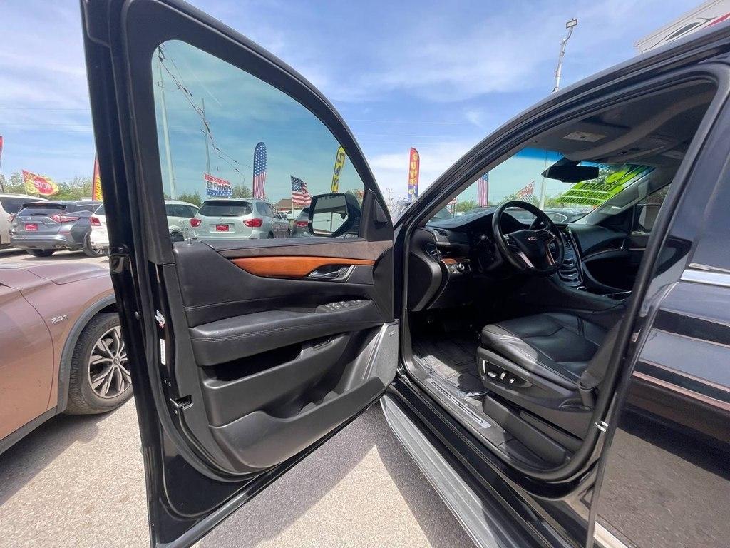 Cadillac Escalade 2WD 4dr Standard 2016