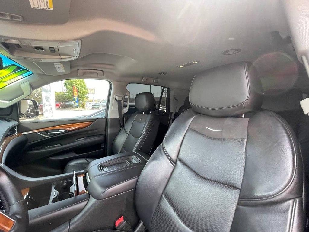 Cadillac Escalade 2WD 4dr Standard 2016