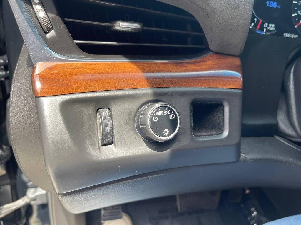 Cadillac Escalade 2WD 4dr Standard 2016