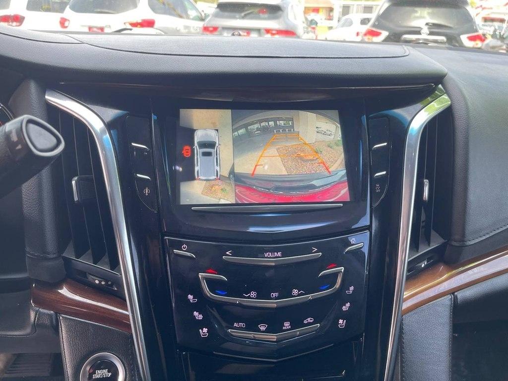 Cadillac Escalade 2WD 4dr Standard 2016