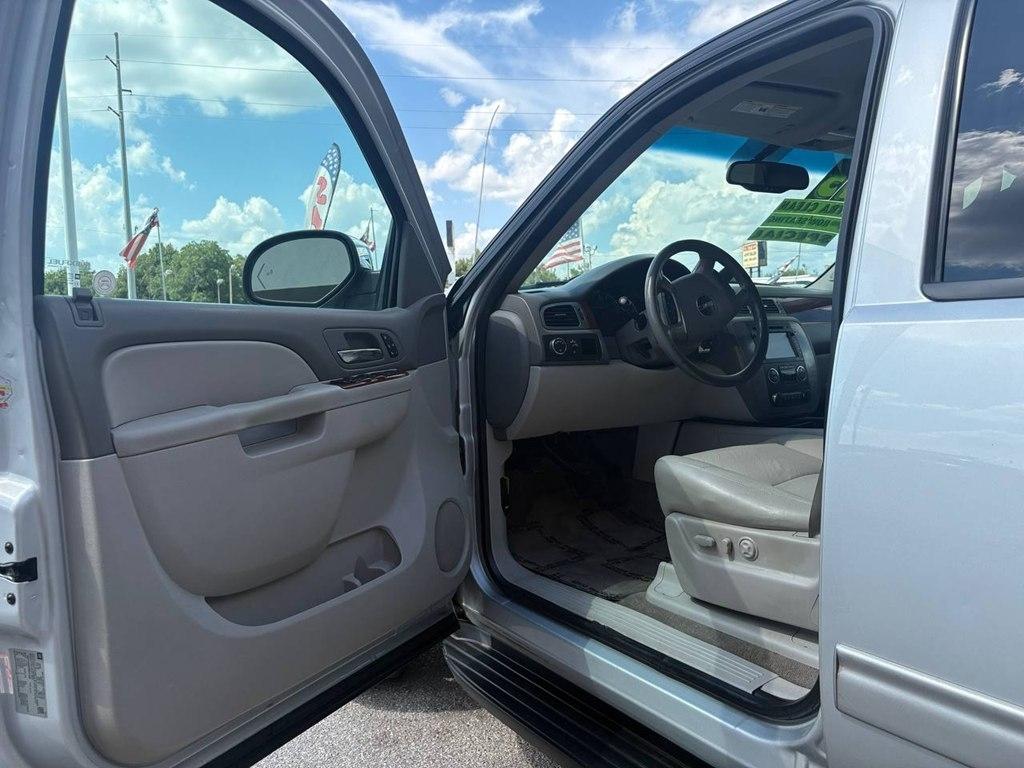 GMC Yukon 2WD 4dr 1500 SLT 2013