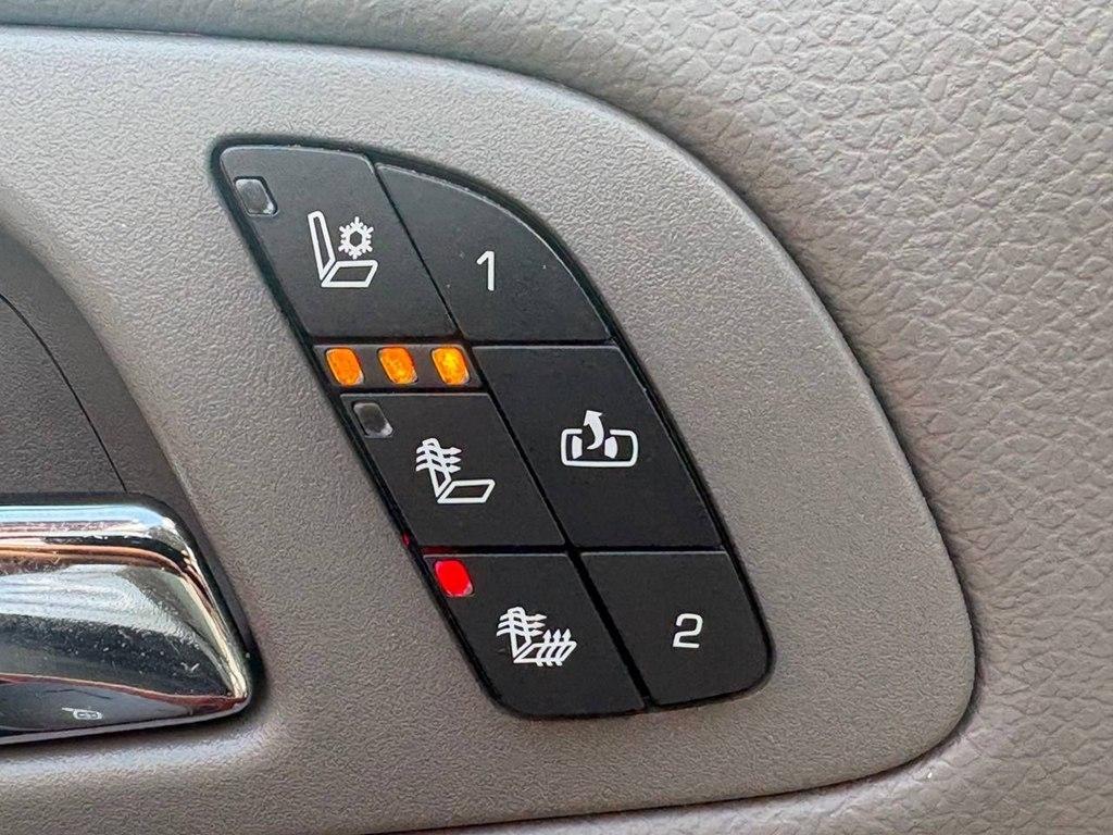 GMC Yukon 2WD 4dr 1500 SLT 2013