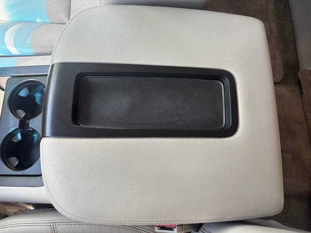 GMC Yukon 2WD 4dr 1500 SLT 2013