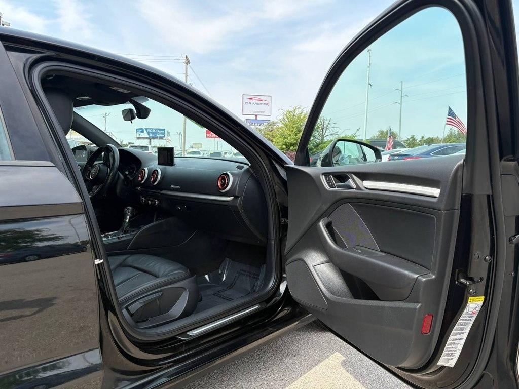 Audi A3 Sedan 2.0 TFSI Tech Premium FWD 2018