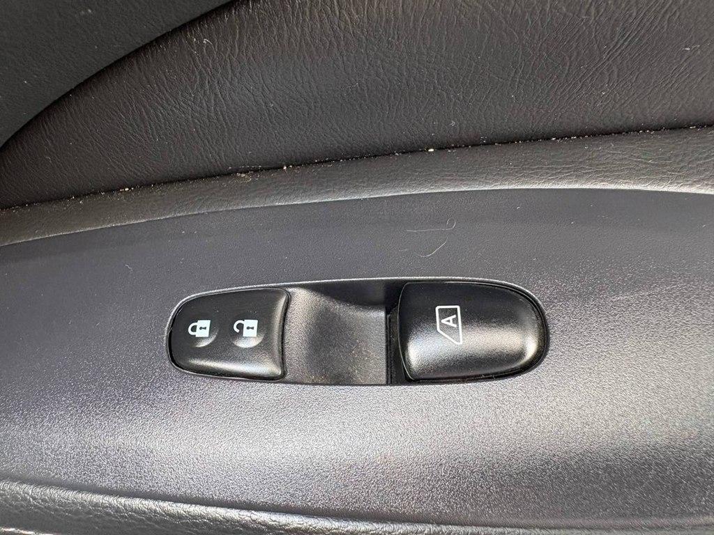 Nissan Pathfinder 4x4 Platinum 2020
