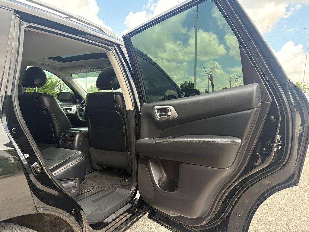 Nissan Pathfinder 4x4 Platinum 2020