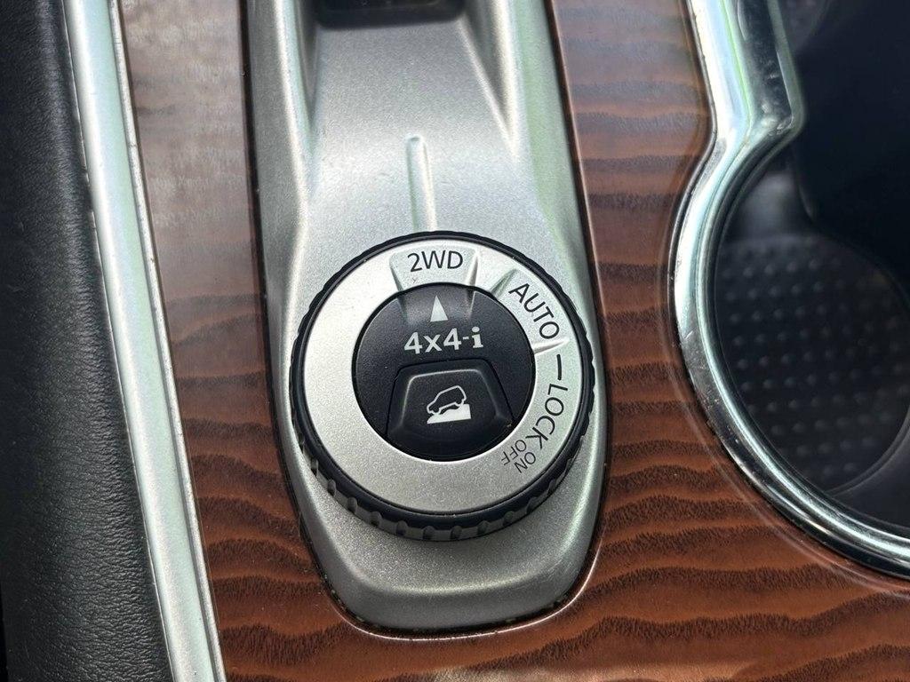 Nissan Pathfinder 4x4 Platinum 2020