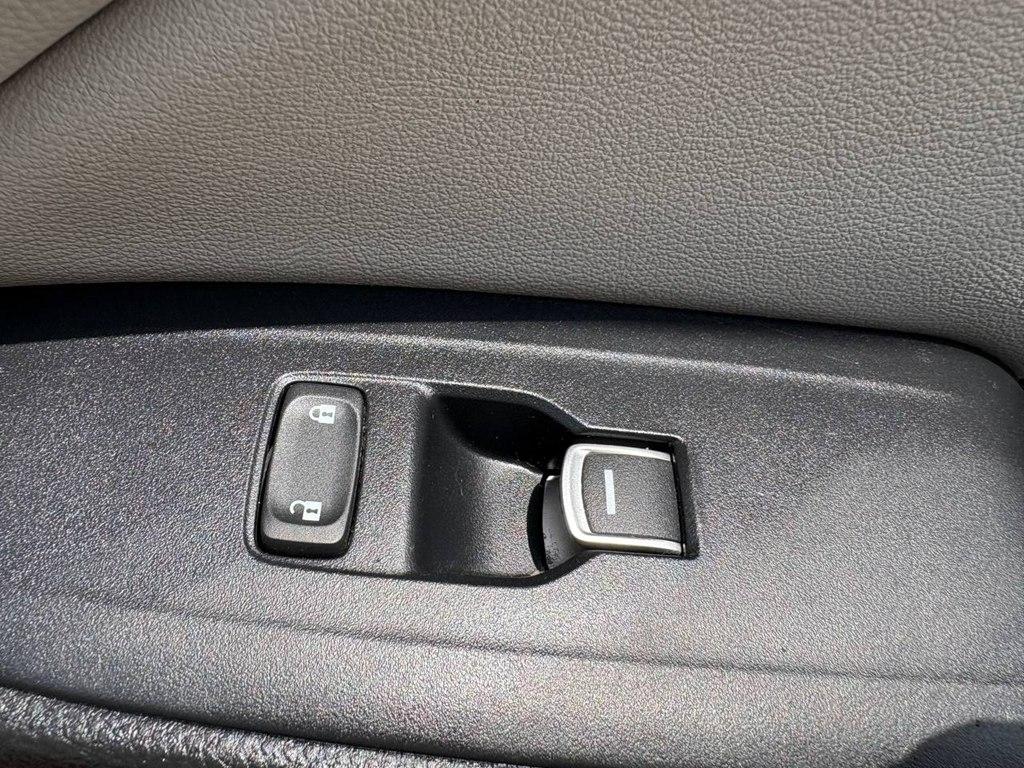 Honda Accord Sedan LX 1.5T CVT 2019