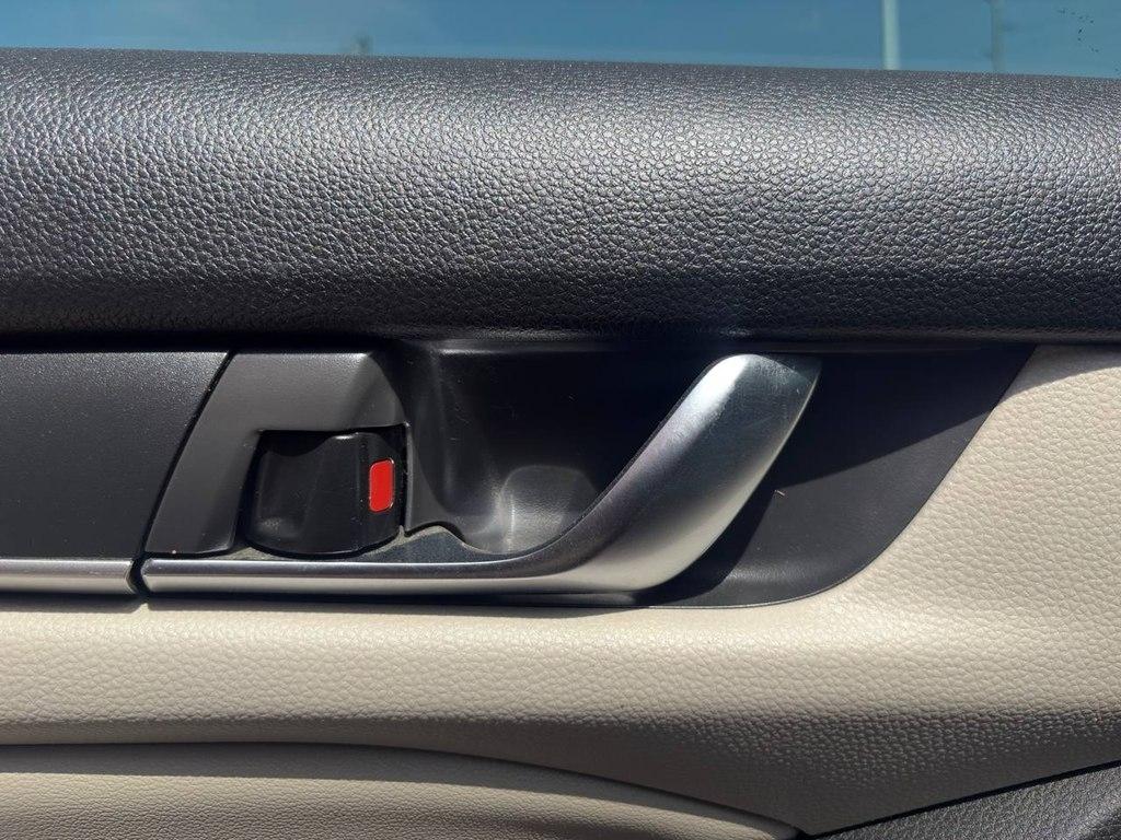 Honda Accord Sedan LX 1.5T CVT 2019