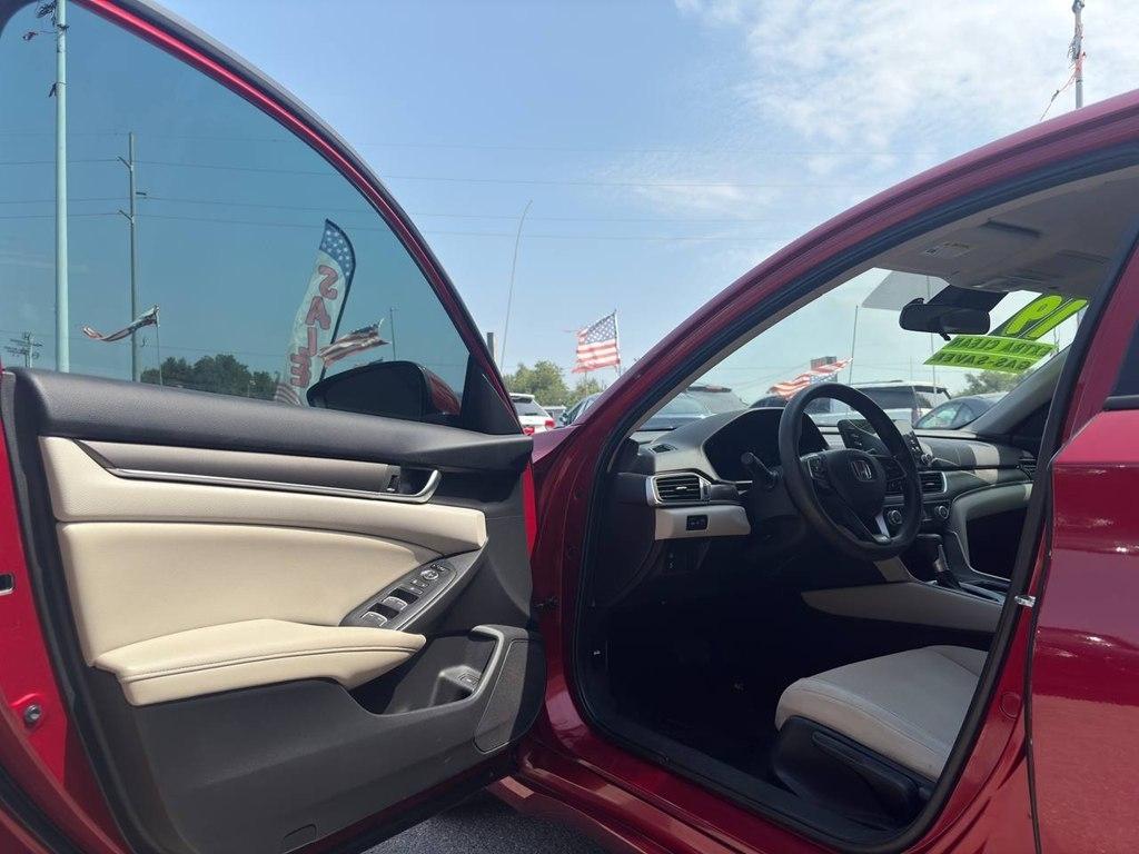 Honda Accord Sedan LX 1.5T CVT 2019