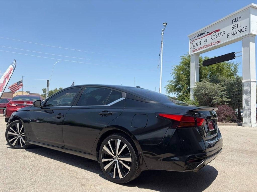 Nissan Altima 2.0 SR Sedan 2021