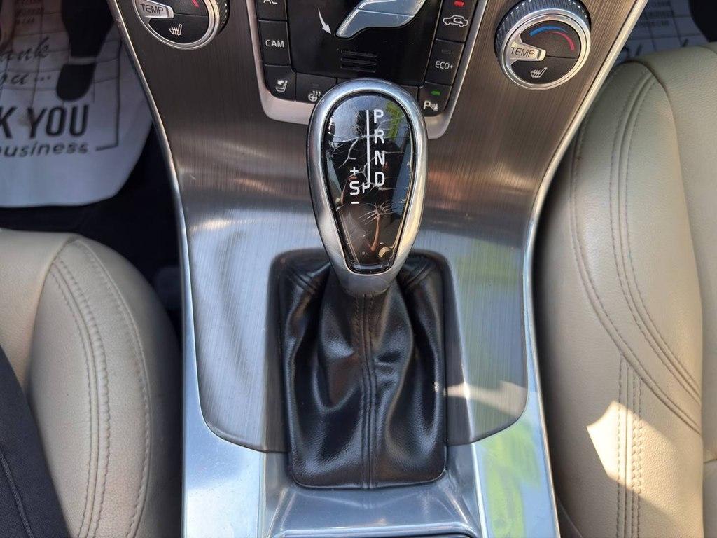 Volvo S60 2015.5 4dr Sdn T5 Drive-E Platinum FWD 2015