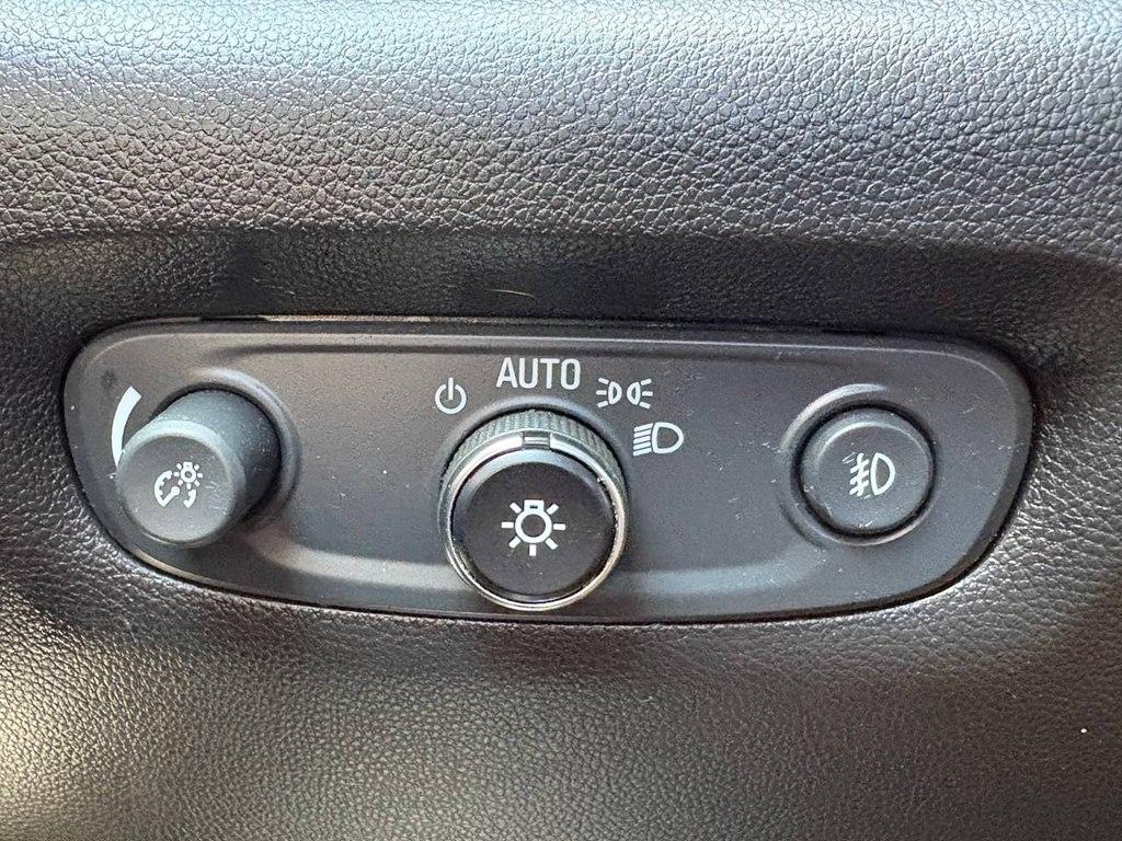Chevrolet Traverse FWD 4dr LT Cloth w/1LT 2018