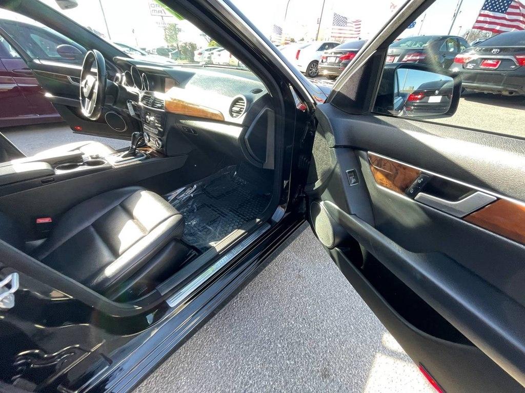 Mercedes-Benz C-Class 4dr Sdn C 300 Sport 4MATIC 2013