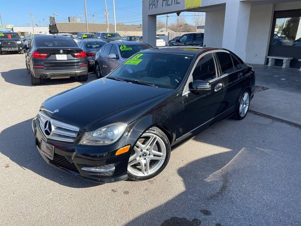 Mercedes-Benz C-Class 4dr Sdn C 300 Sport 4MATIC 2013