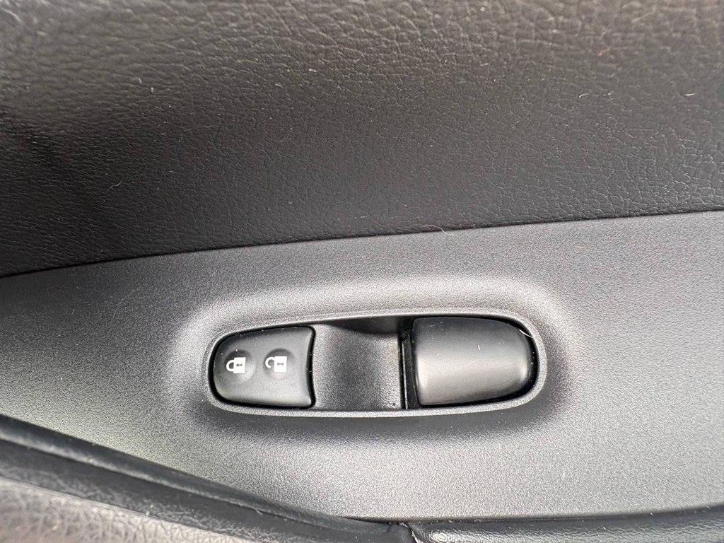Nissan Rogue Sport FWD SL 2017