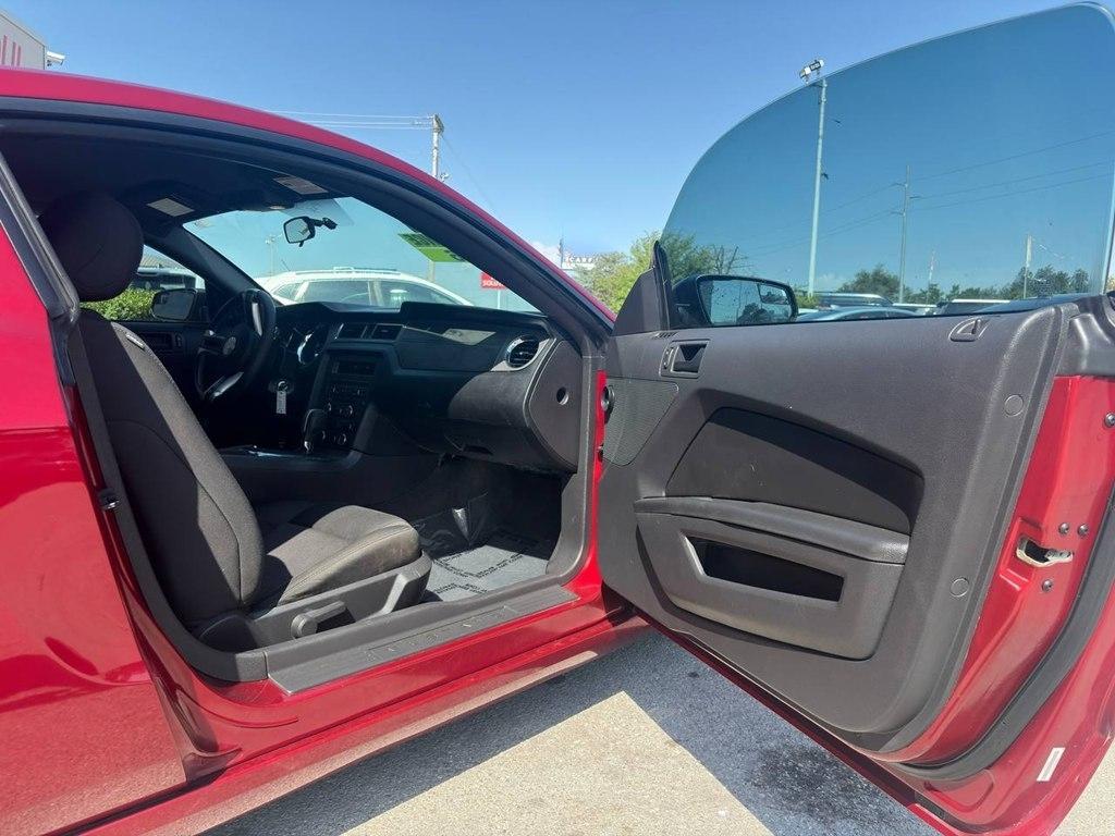 Ford Mustang 2dr Cpe V6 2014
