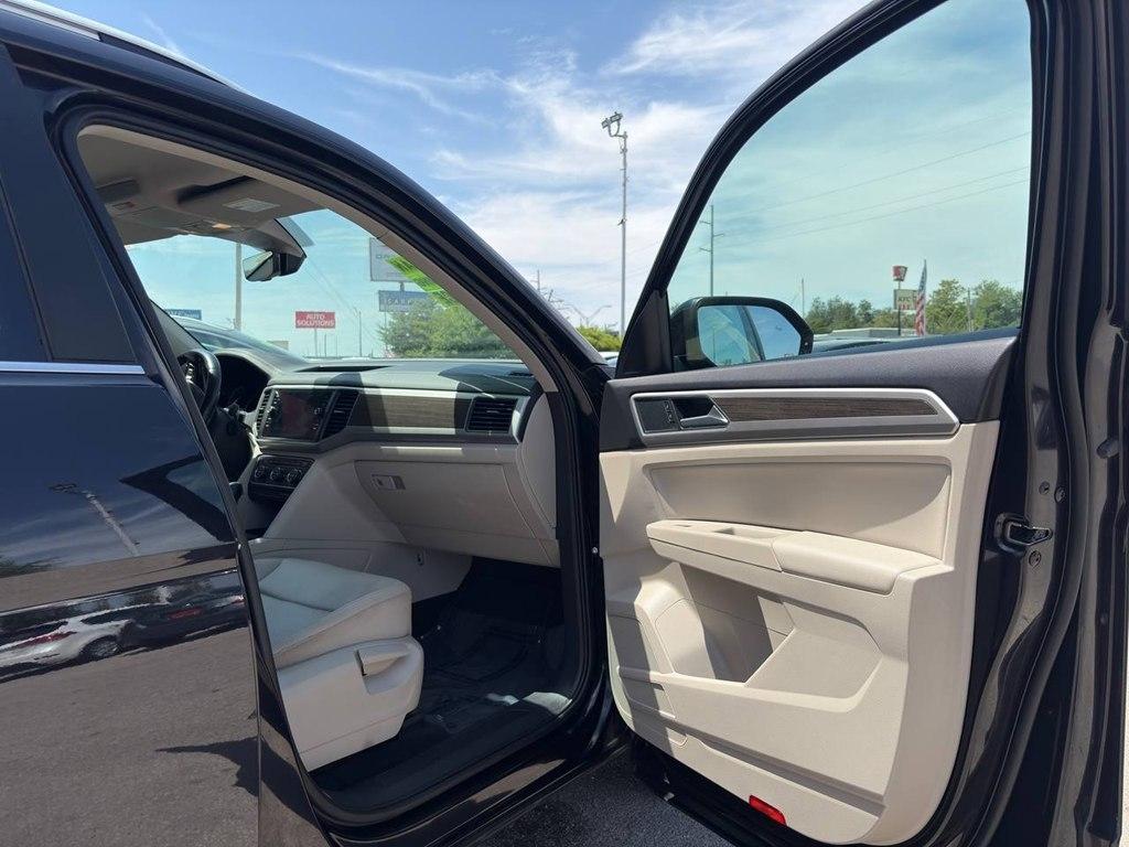 Volkswagen Atlas 3.6L V6 SE w/Technology 4MOTION 2018