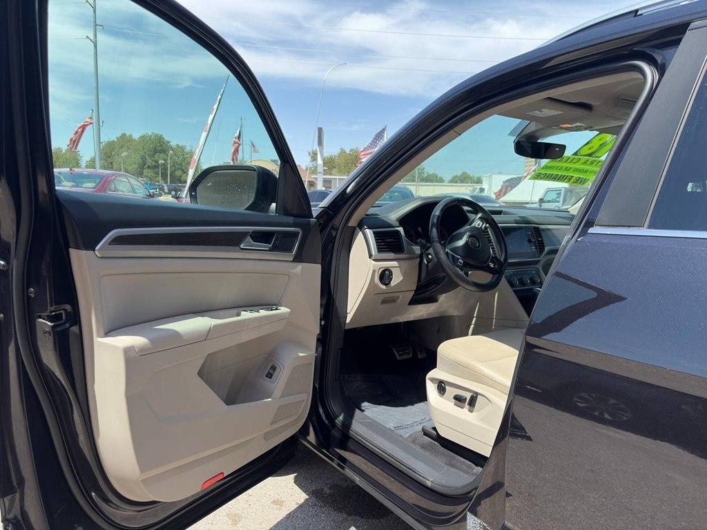 Volkswagen Atlas 3.6L V6 SE w/Technology 4MOTION 2018