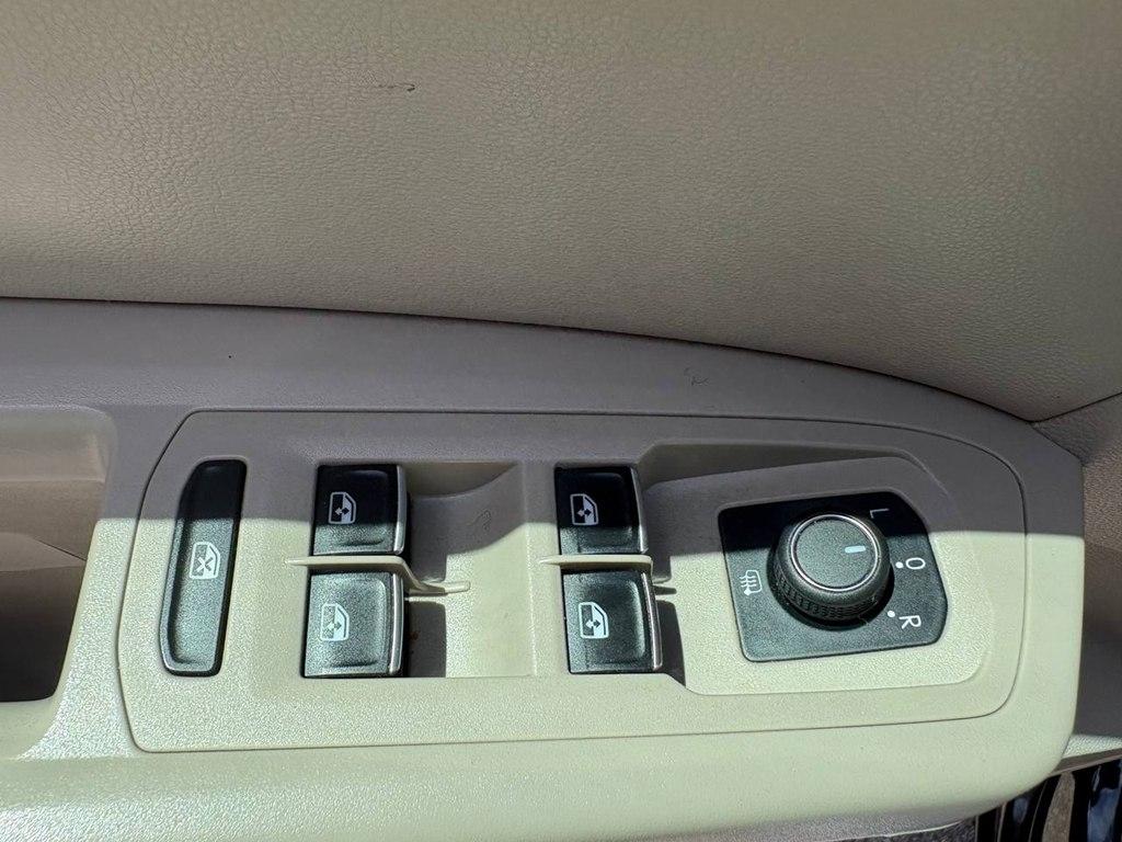 Volkswagen Atlas 3.6L V6 SE w/Technology 4MOTION 2018