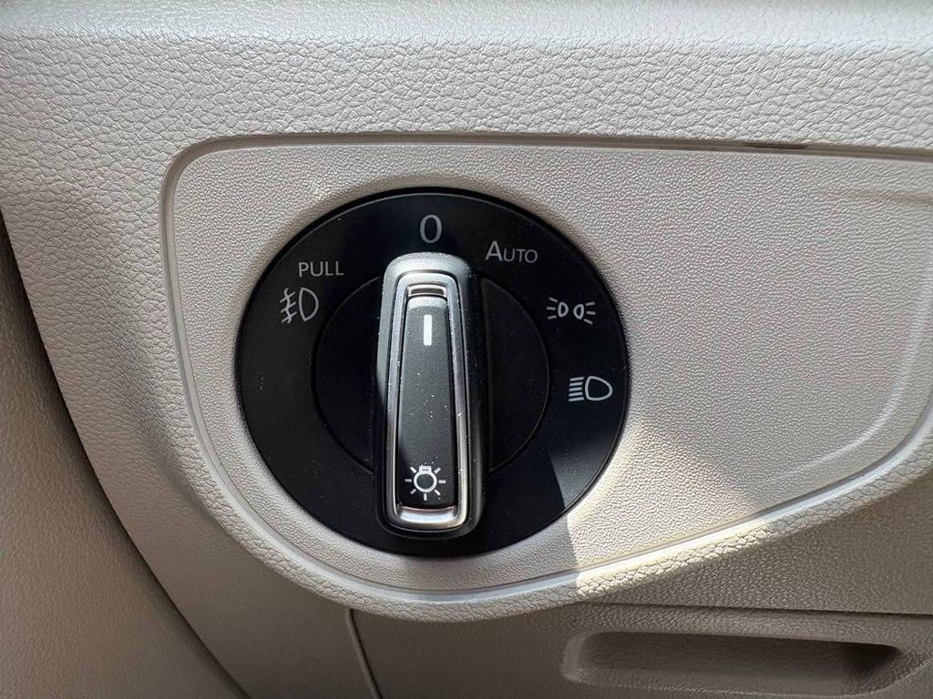 Volkswagen Atlas 3.6L V6 SE w/Technology 4MOTION 2018