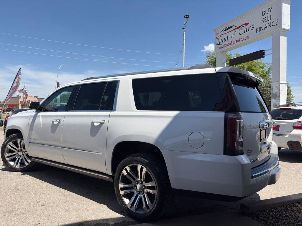 GMC Yukon XL 2WD 4dr Denali 2017