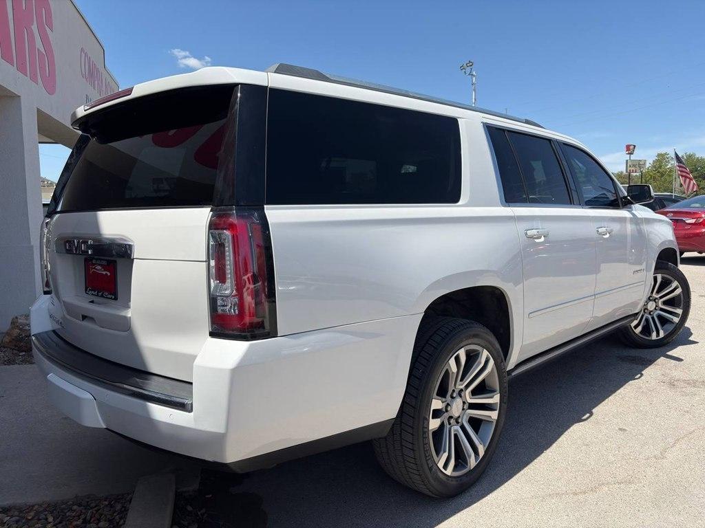 GMC Yukon XL 2WD 4dr Denali 2017