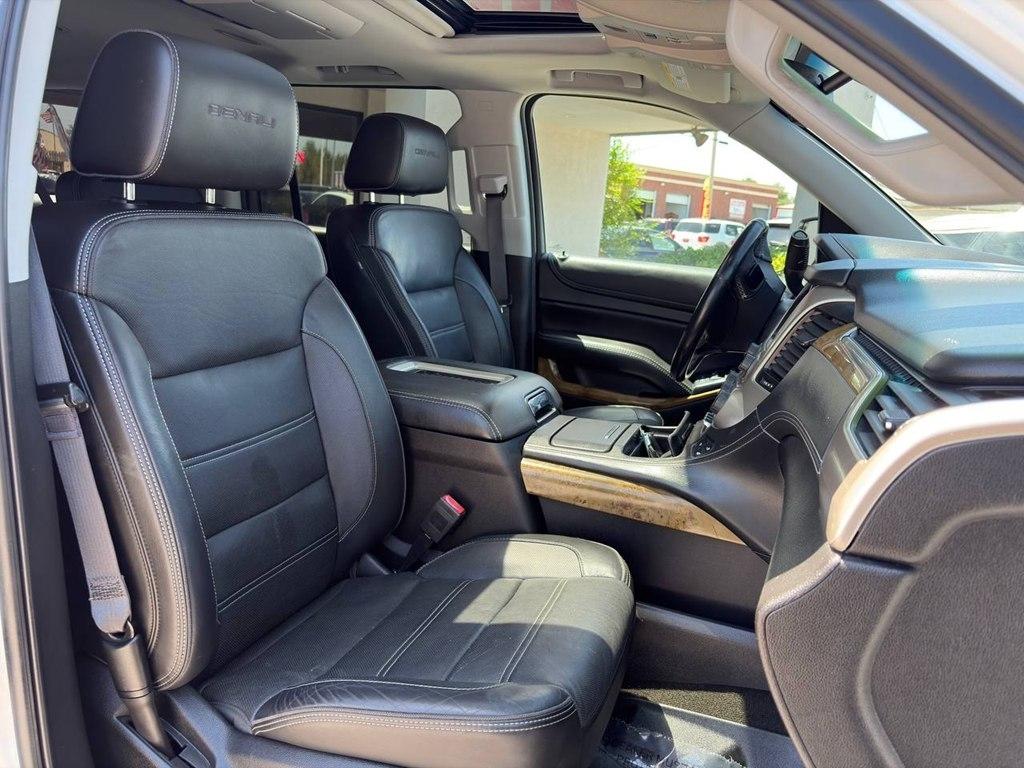 GMC Yukon XL 2WD 4dr Denali 2017