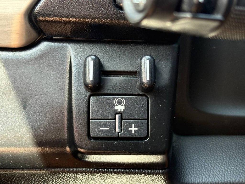 GMC Yukon XL 2WD 4dr Denali 2017