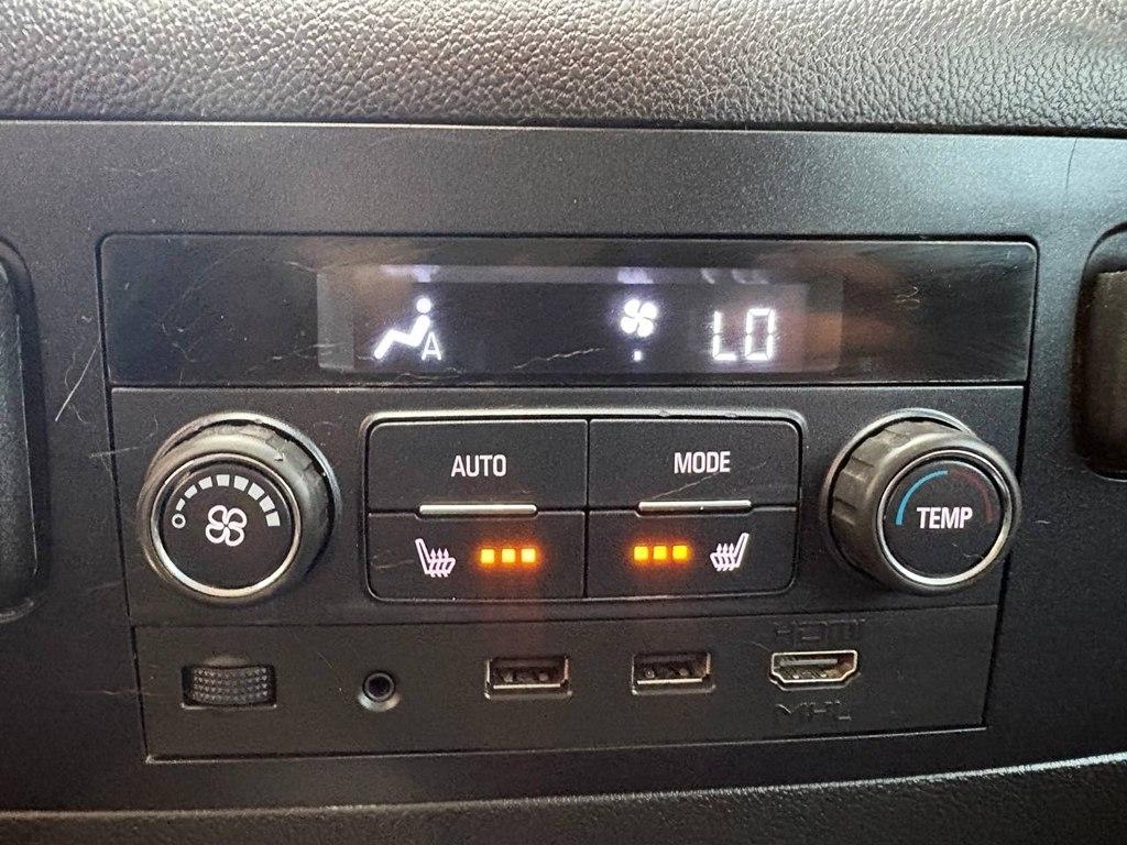 GMC Yukon XL 2WD 4dr Denali 2017