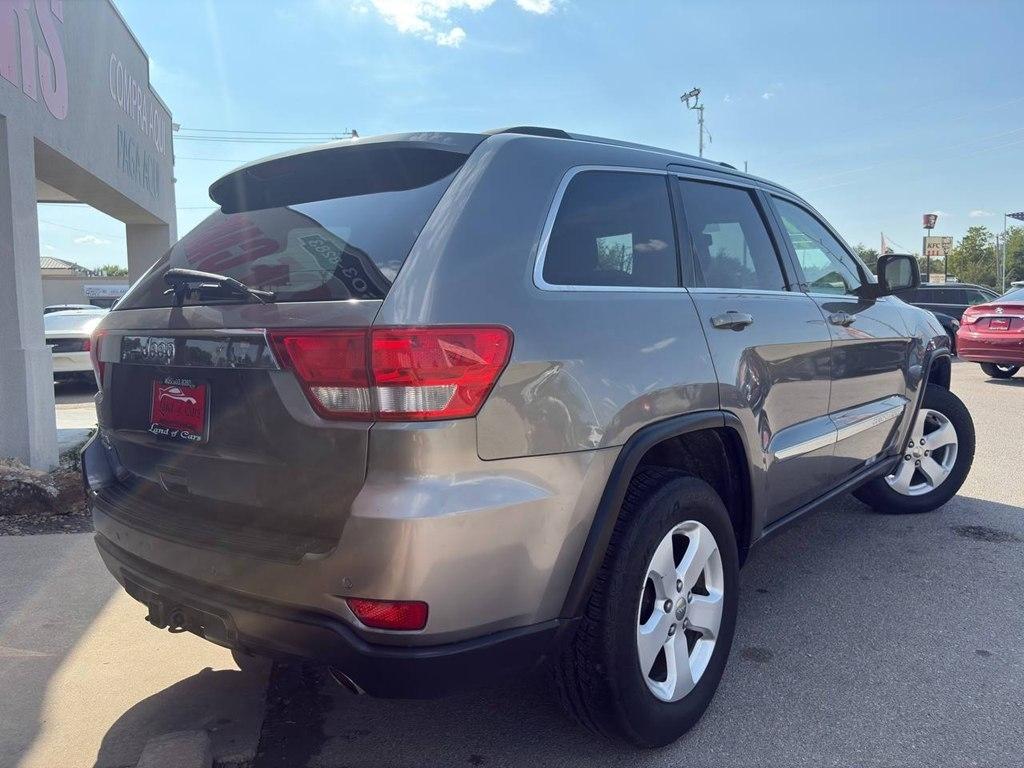 Jeep Grand Cherokee 4WD 4dr Laredo 2011