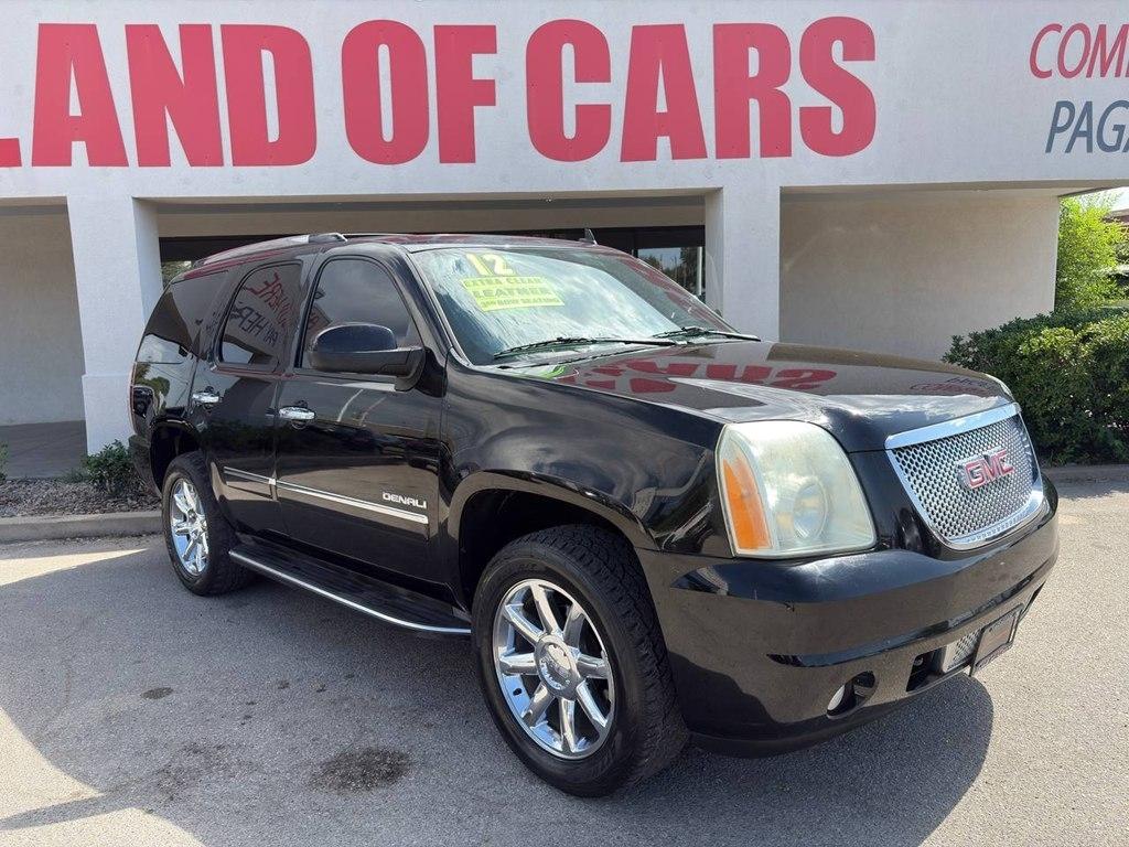 GMC Yukon AWD 4dr 1500 Denali 2012