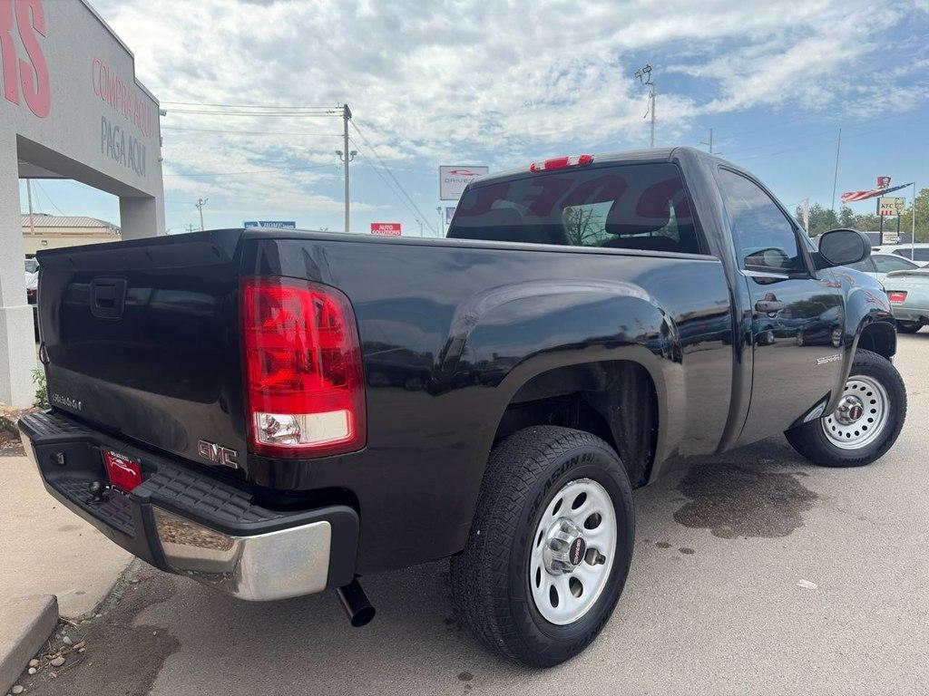 GMC Sierra 1500 2WD Reg Cab 119.0" Work Truck 2009