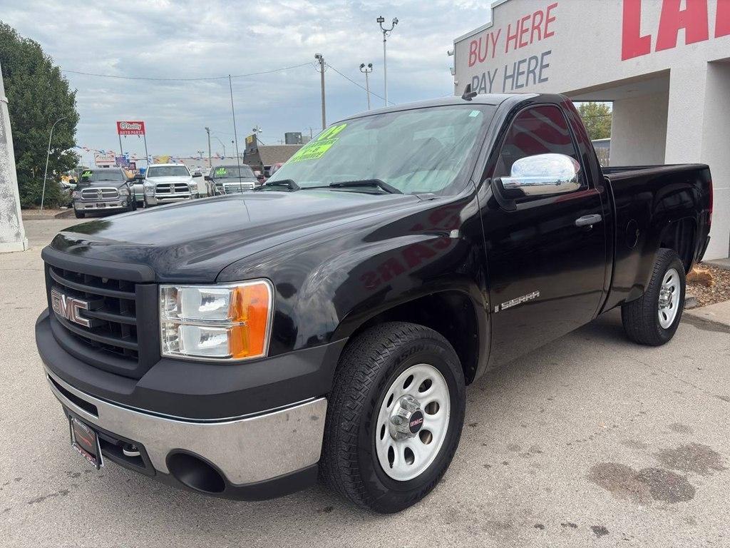 GMC Sierra 1500 2WD Reg Cab 119.0" Work Truck 2009