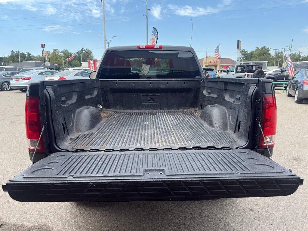 GMC Sierra 1500 2WD Reg Cab 119.0" Work Truck 2009