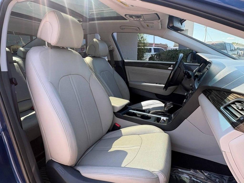 Hyundai Sonata 4dr Sdn 2.4L Limited 2016
