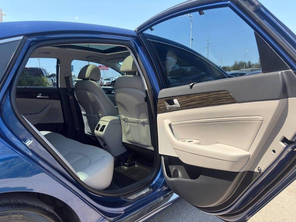 Hyundai Sonata 4dr Sdn 2.4L Limited 2016