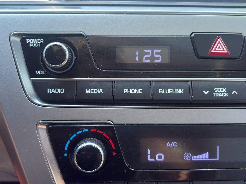 Hyundai Sonata 4dr Sdn 2.4L Limited 2016