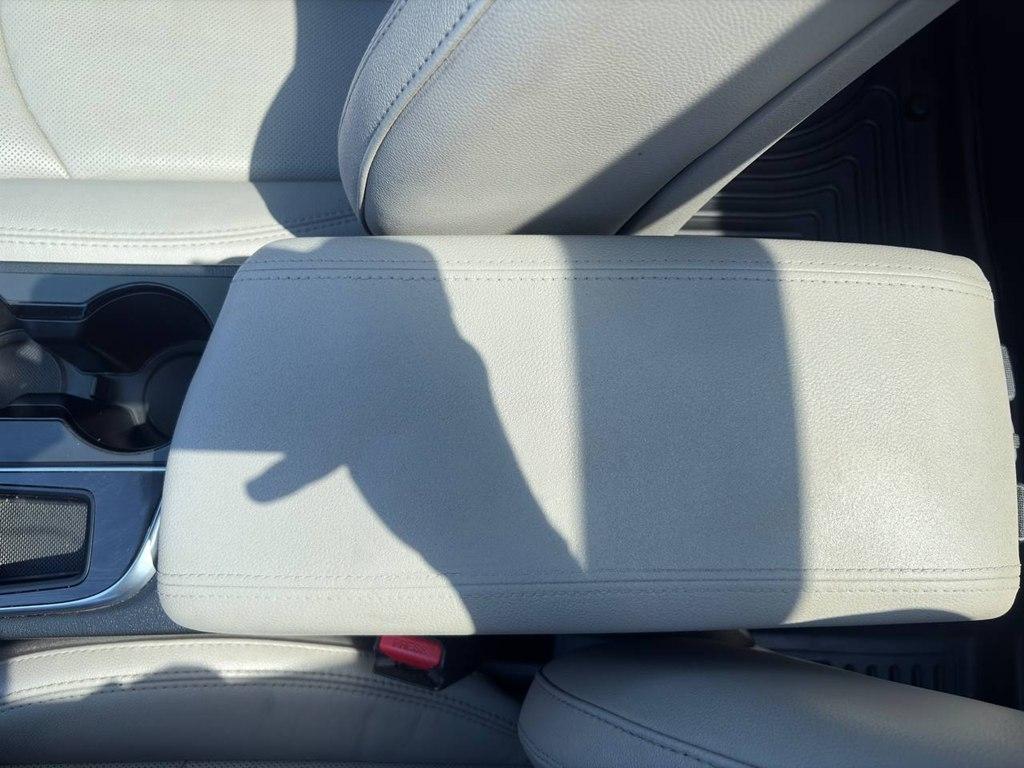 Hyundai Sonata 4dr Sdn 2.4L Limited 2016