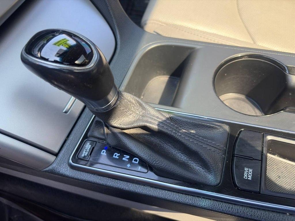 Hyundai Sonata 4dr Sdn 2.4L Limited 2016