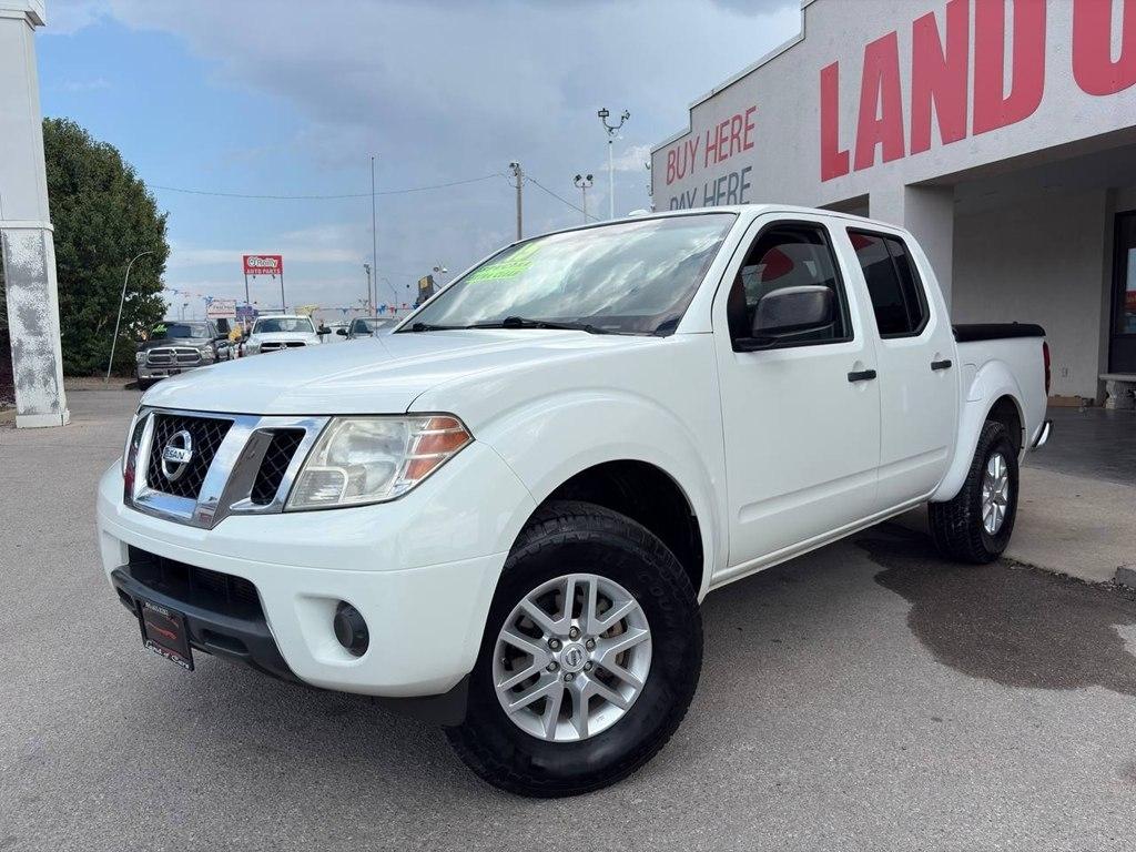 Nissan Frontier 4WD Crew Cab SWB Auto PRO-4X 2015