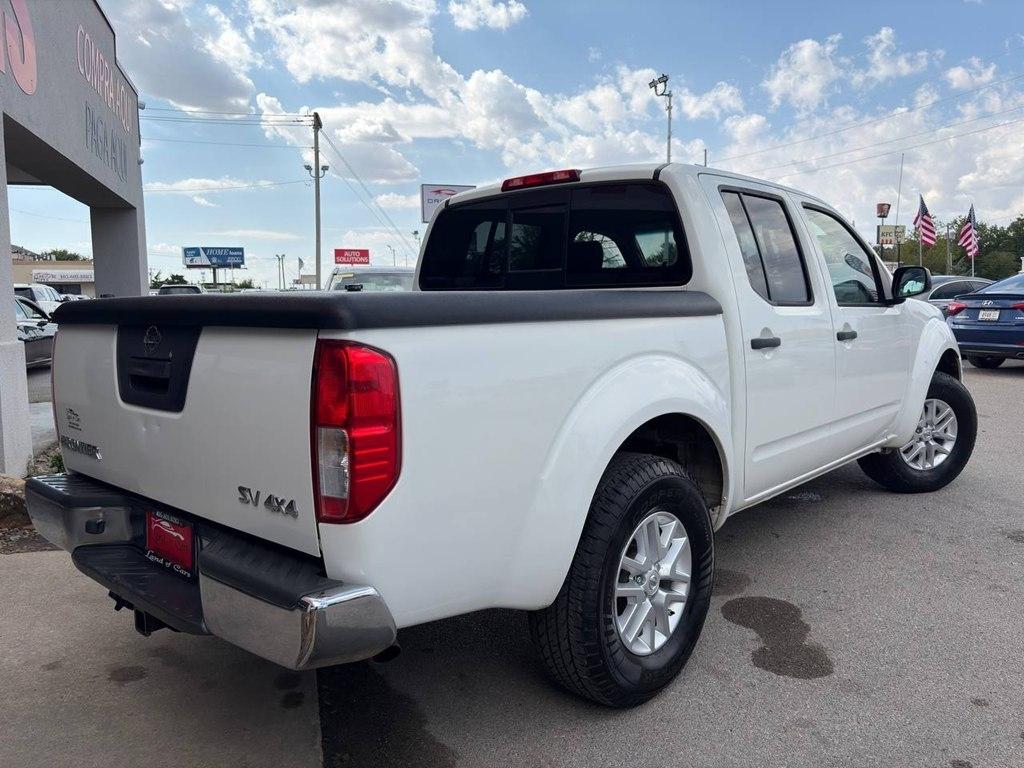 Nissan Frontier 4WD Crew Cab SWB Auto PRO-4X 2015