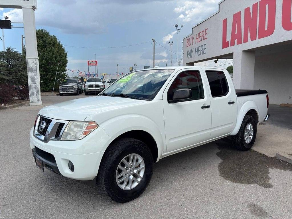 Nissan Frontier 4WD Crew Cab SWB Auto PRO-4X 2015