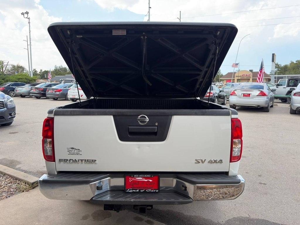 Nissan Frontier 4WD Crew Cab SWB Auto PRO-4X 2015