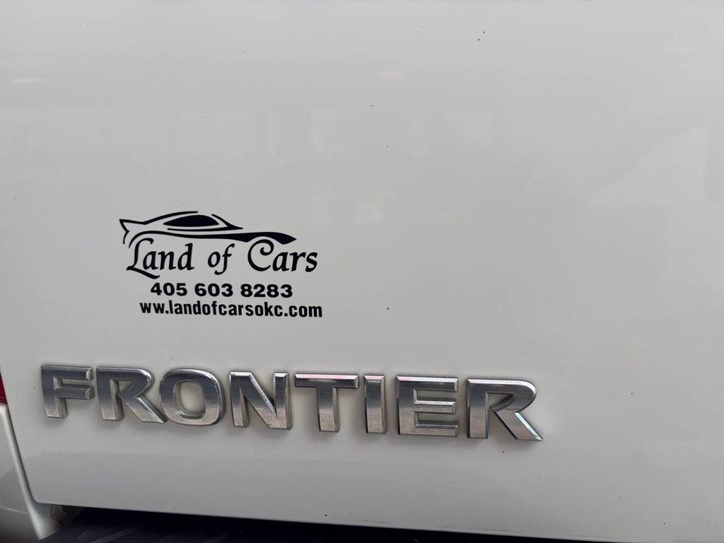 Nissan Frontier 4WD Crew Cab SWB Auto PRO-4X 2015