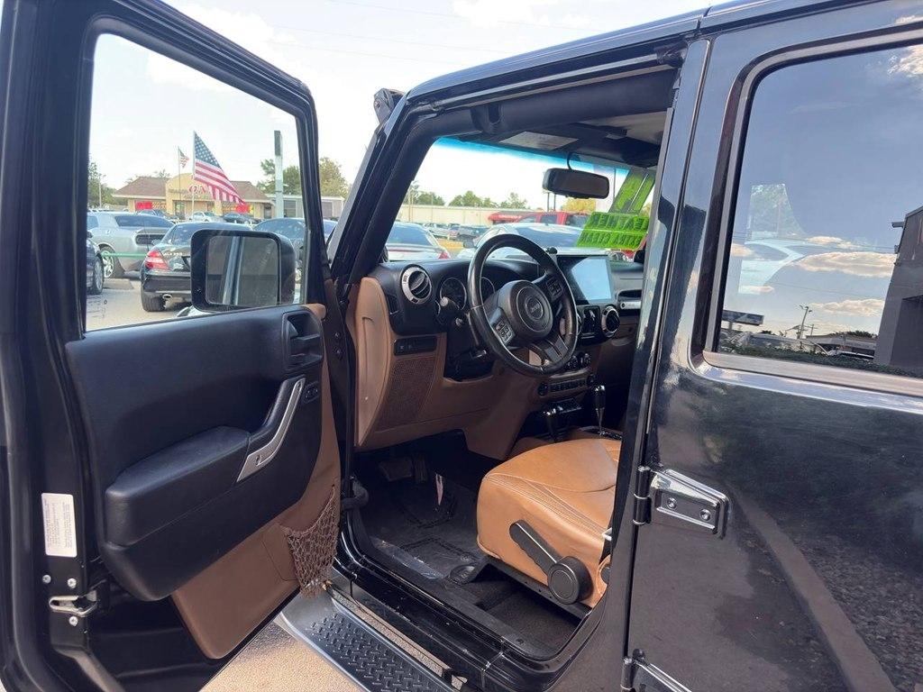 Jeep Wrangler Unlimited 4WD 4dr Rubicon 2014